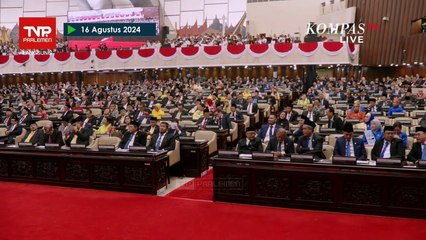 Standing Applause Para Perempuan di Sidang MPR saat Puan Maharani Singgung Kesetaraan