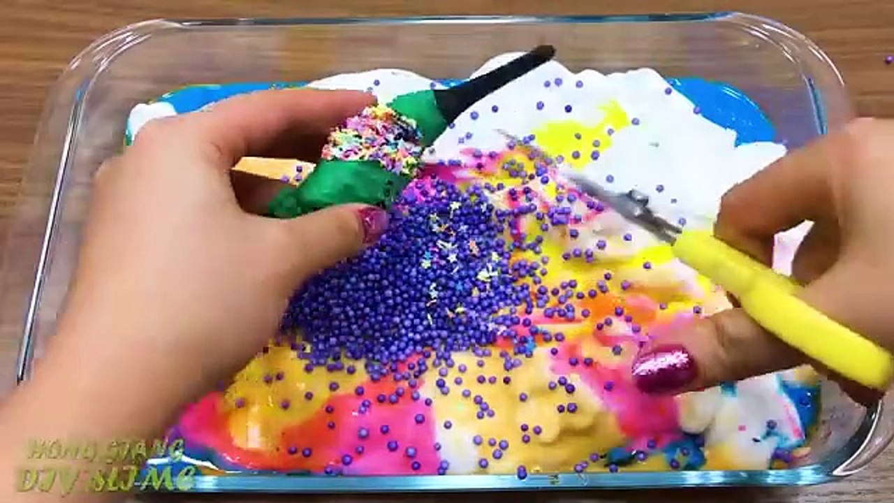 Making Slime with Funny Balloons
