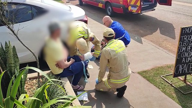 Homem fica ferido ao cair em fosso de troca de óleo no Floresta