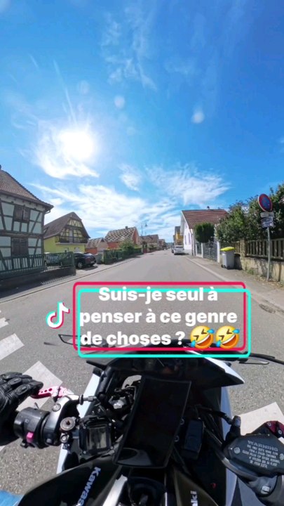 Allé je suis sûr que toi aussi tu as déjà eu des idées de ce genre  #moto #kawasaki #er6 #basrhin  #hautrhin #selestat #colmar #alsace #selestat #motard #motarde #MotoPassion