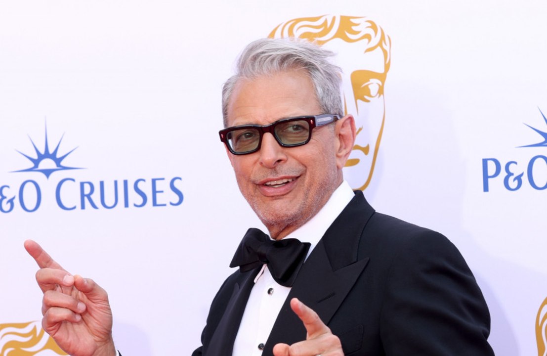 Jeff Goldblum half mittellosen Schauspielerin mit TV-Rollen