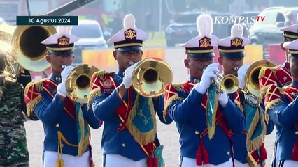 [FULL] Marching Band hingga Pasukan Berkuda Meriahkan Kirab Bendera Merah Putih dan Teks Proklamasi