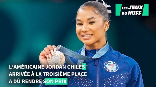 Cinq jours après la fin des Jeux, elle reçoit sa médaille en Roumanie