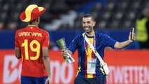 Lamine Yamal entrena en la previa del partido contra el Valencia