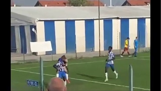 Il video dei gol di Moahmadou Ba, morto a 25 anni: «Un leone del Senegal»