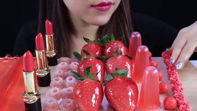 EDIBLE HAIR BRUSH KOHAKUTOU SHEET JELLY LIPSTICK STRAWBERRY TANGHULU ROPE JELLY JUICEDROPPOP