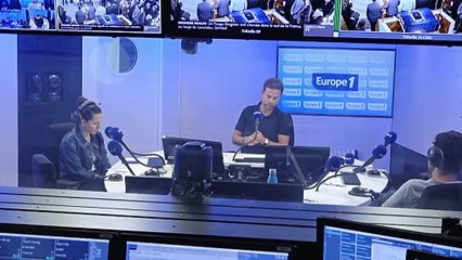 Emmanuel Macron convie les présidents de groupe parlementaire et chefs de parti le 23 août