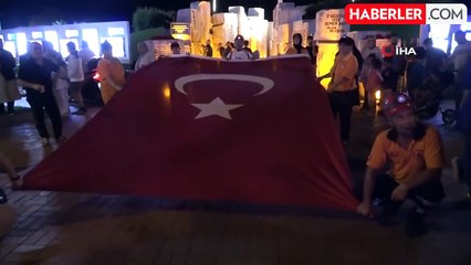 Yalova'da Marmara Depremi'nde hayatını kaybedenler anıldı