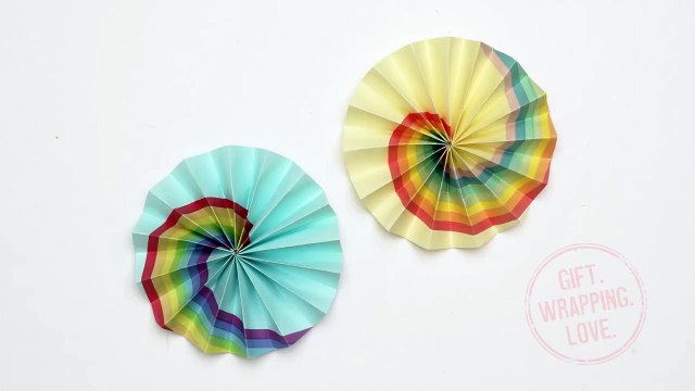 Washi Tape Rosette - DIY Rainbow Crafts