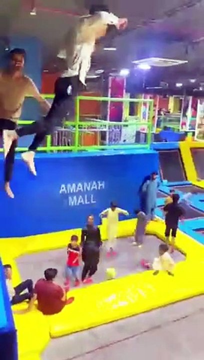 Itni_hight_kafi_h_roff_koh_touch_krne_k_liyee!!_#fyp_#trend_#publiclover❤️#iltafo05#fitnessworld(360p)