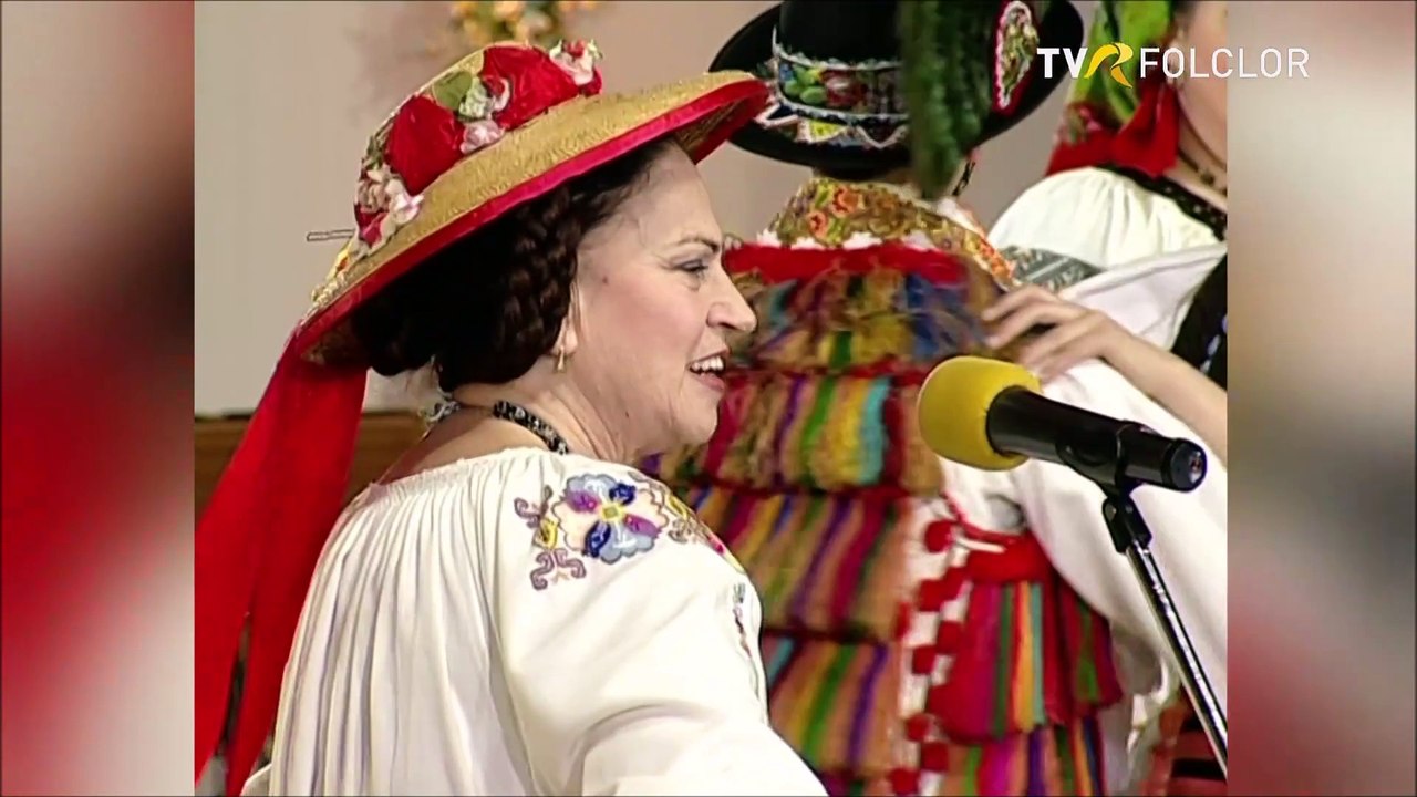 Maria Butaciu - Asta-i jocul din batrani (Spectacol aniversar Maria ...