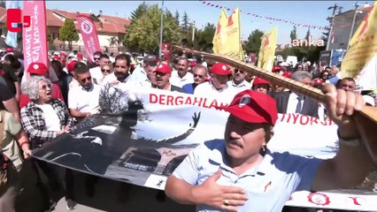 Alevi örgütlerinden Hacıbektaş'ta alternatif anmaya protesto: 'Devletin Alevi'si olmayacağız'