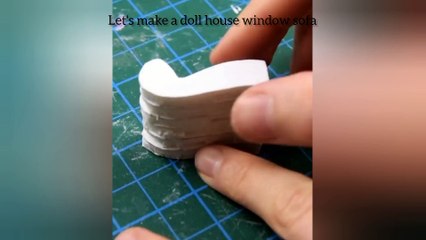 Making a miniature dollhouse furniture