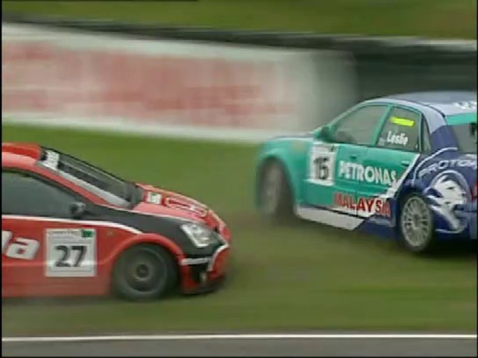 BTCC Crashes 2002