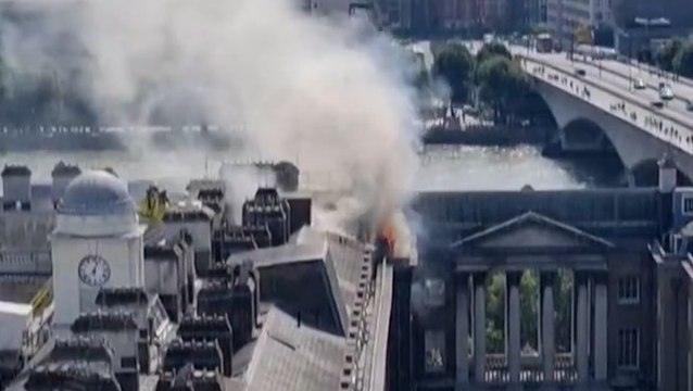 100 firefighters tackle blaze in roof of London’s iconic Somerset House