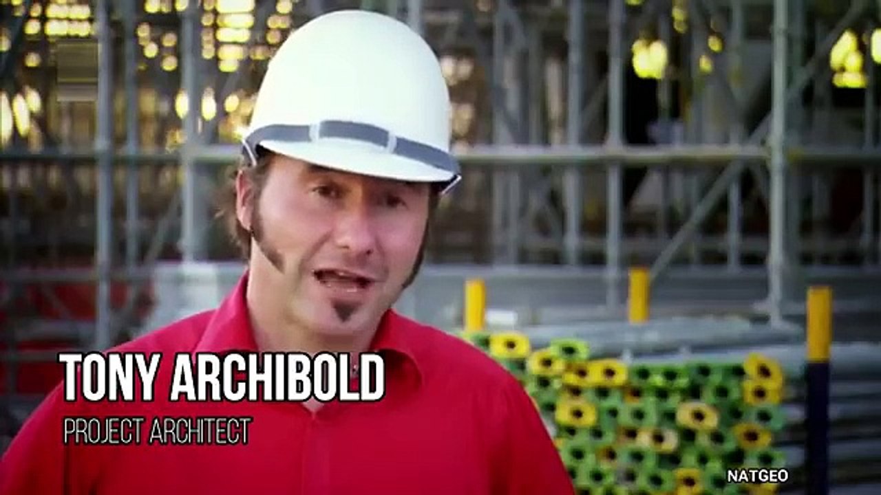 How Engineers made Impossible Tower in Abu Dhabi _ Capital Gate Abu Dhabi