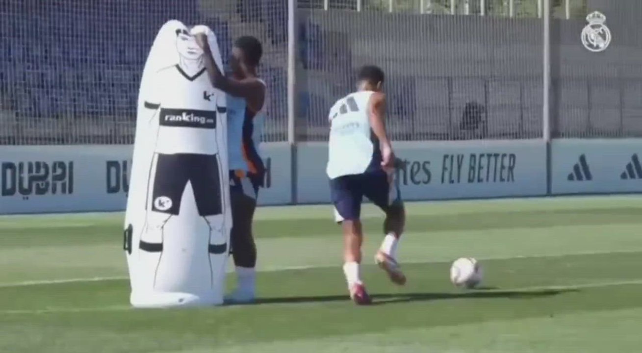 Los golazos de Bellingham en el entrenamiento del Madrid