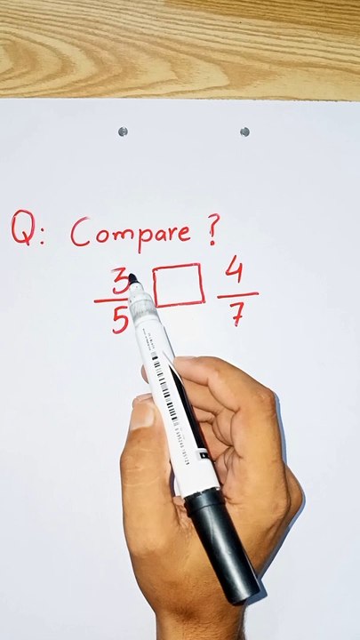 Comparing Fractions| How to compare fractions| Which fraction is greater| fractions shorts
