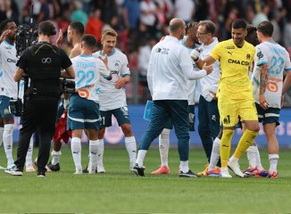 مارسيليا يستعرض بخماسية في شباك بريست