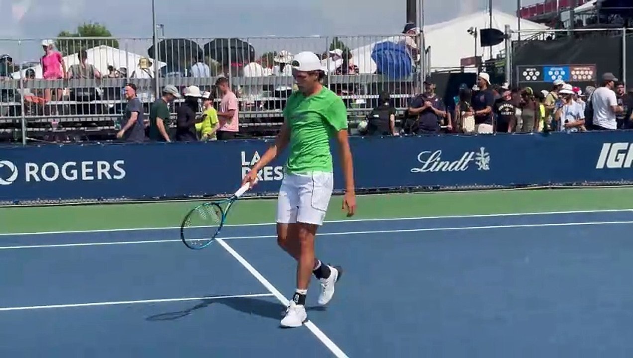 arthur Cazaux warming up his serve before match vs Max Purcell in Montreal