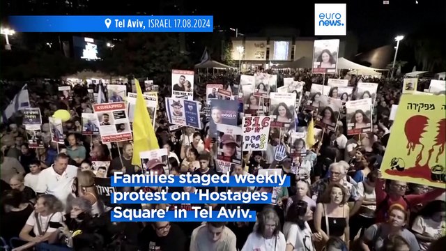 Protesters gather for weekly rally in Tel Aviv calling for deal to release Hamas hostages