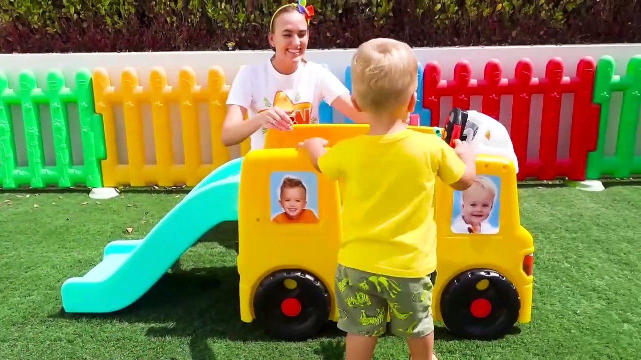 Vlad_dan_Niki_-_cerita_terbaik_tentang_Mainan_untuk_anak-anak(720p)