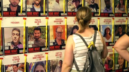 Israel cautiously optimistic about ceasefire negotiations, as thousands demand Netanyahu accept a deal