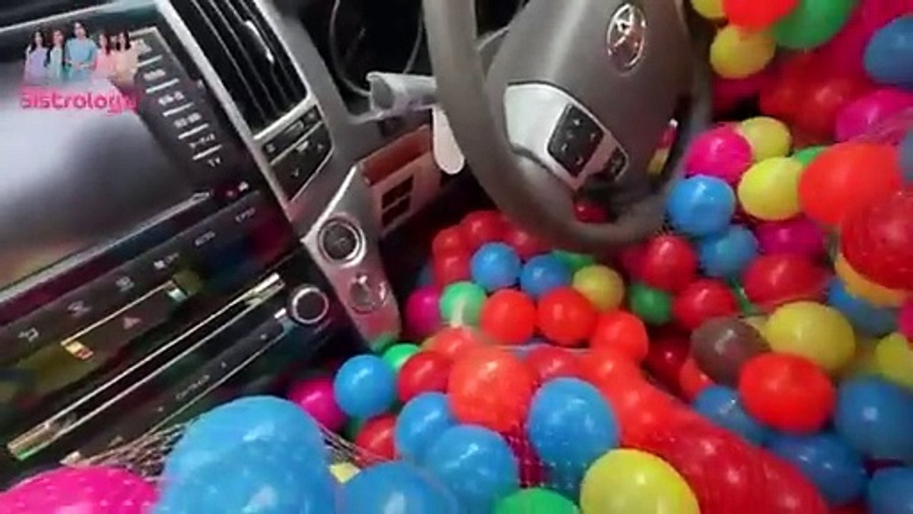 20K PLASTIC BALLS