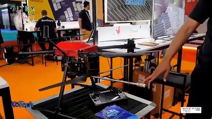 #GITEX2024 LE DRONE QUIL FAUT POUR NETOYER LE BURJ KHALIFA