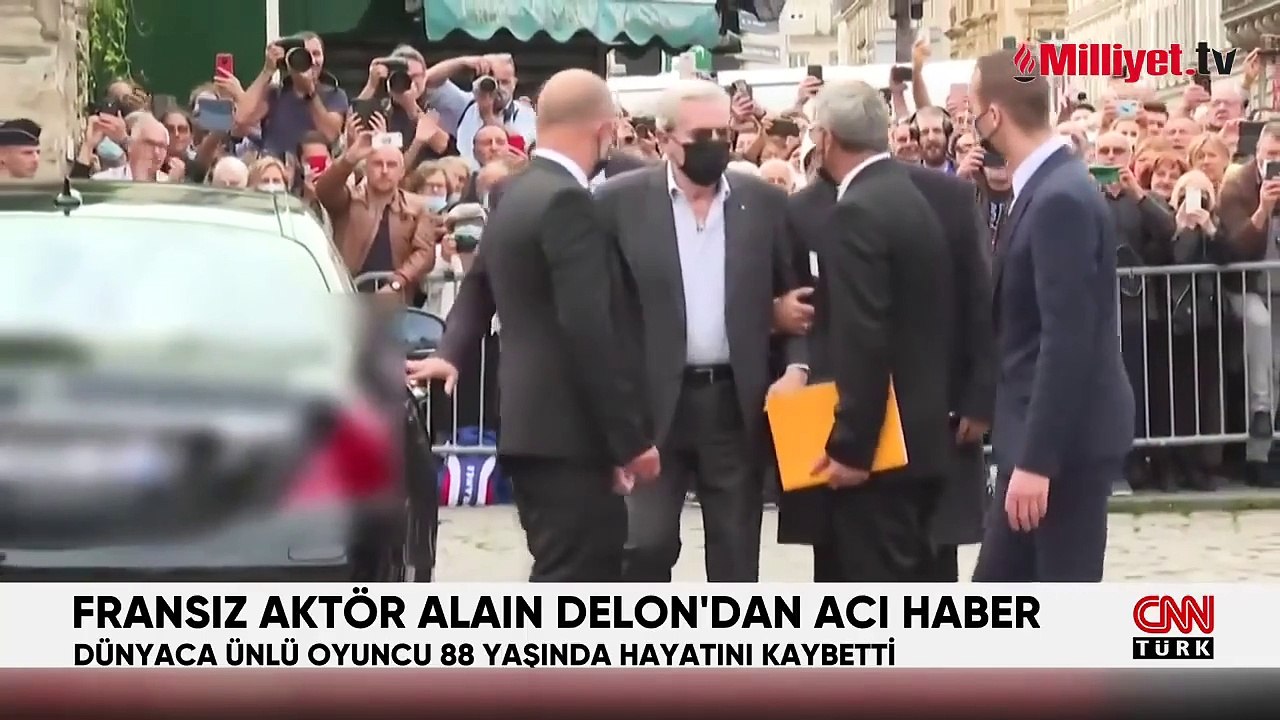Dünyaca ünlü oyuncudan acı haber! Alain Delon hayatını kaybetti
