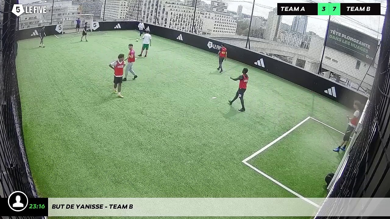 But de Yanisse - Team B