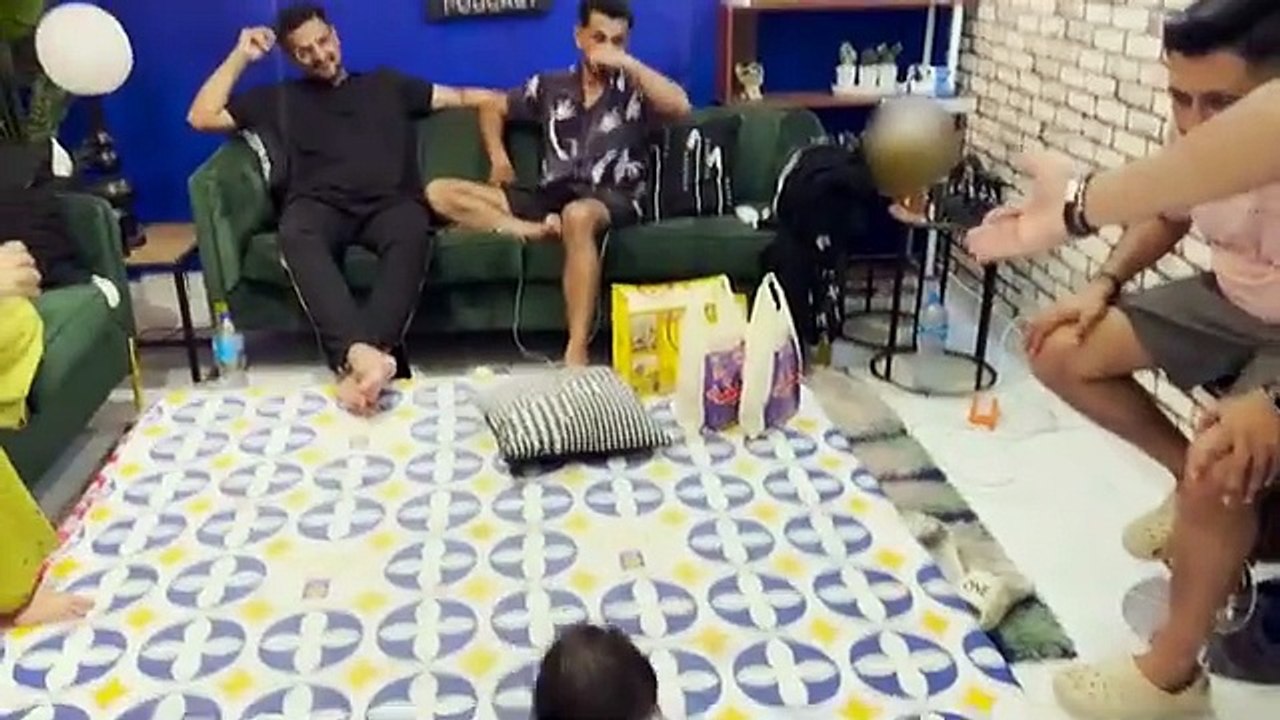 SAB PAKRAY GAI