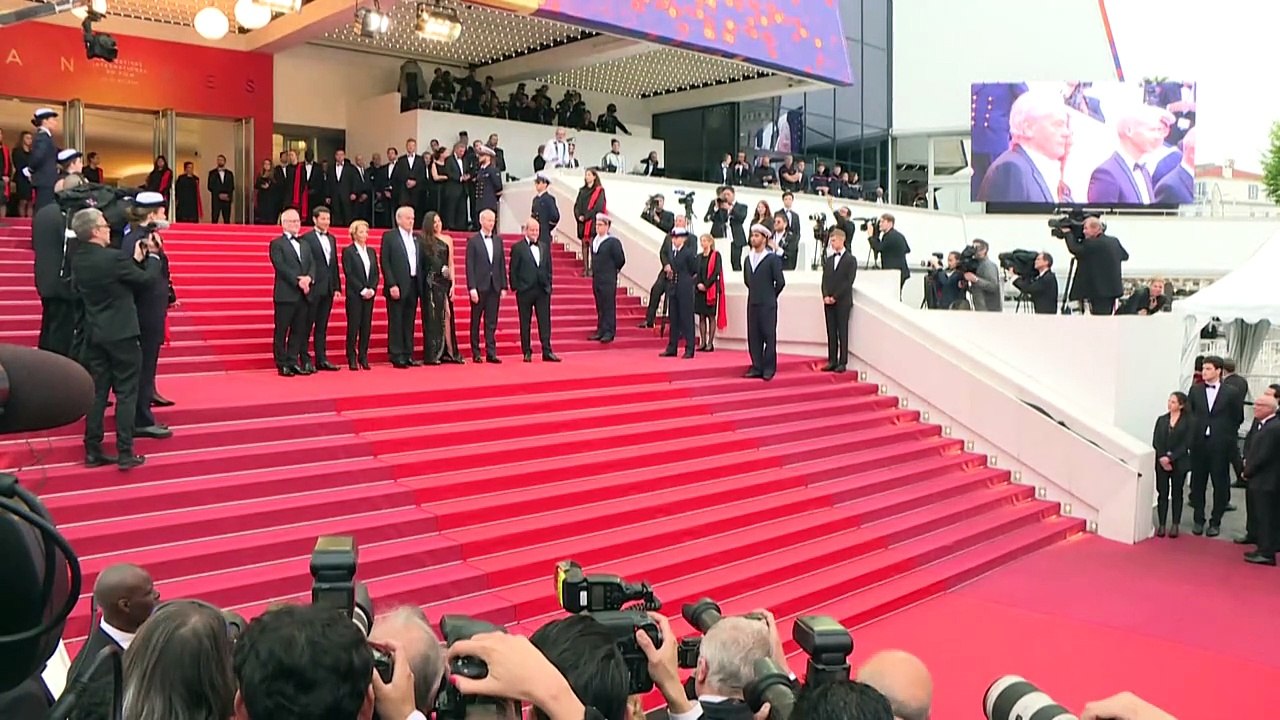 Morre Alain Delon, grande ícone do cinema francês, aos 88 anos