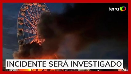 Roda-gigante pega fogo em festival de música na Alemanha