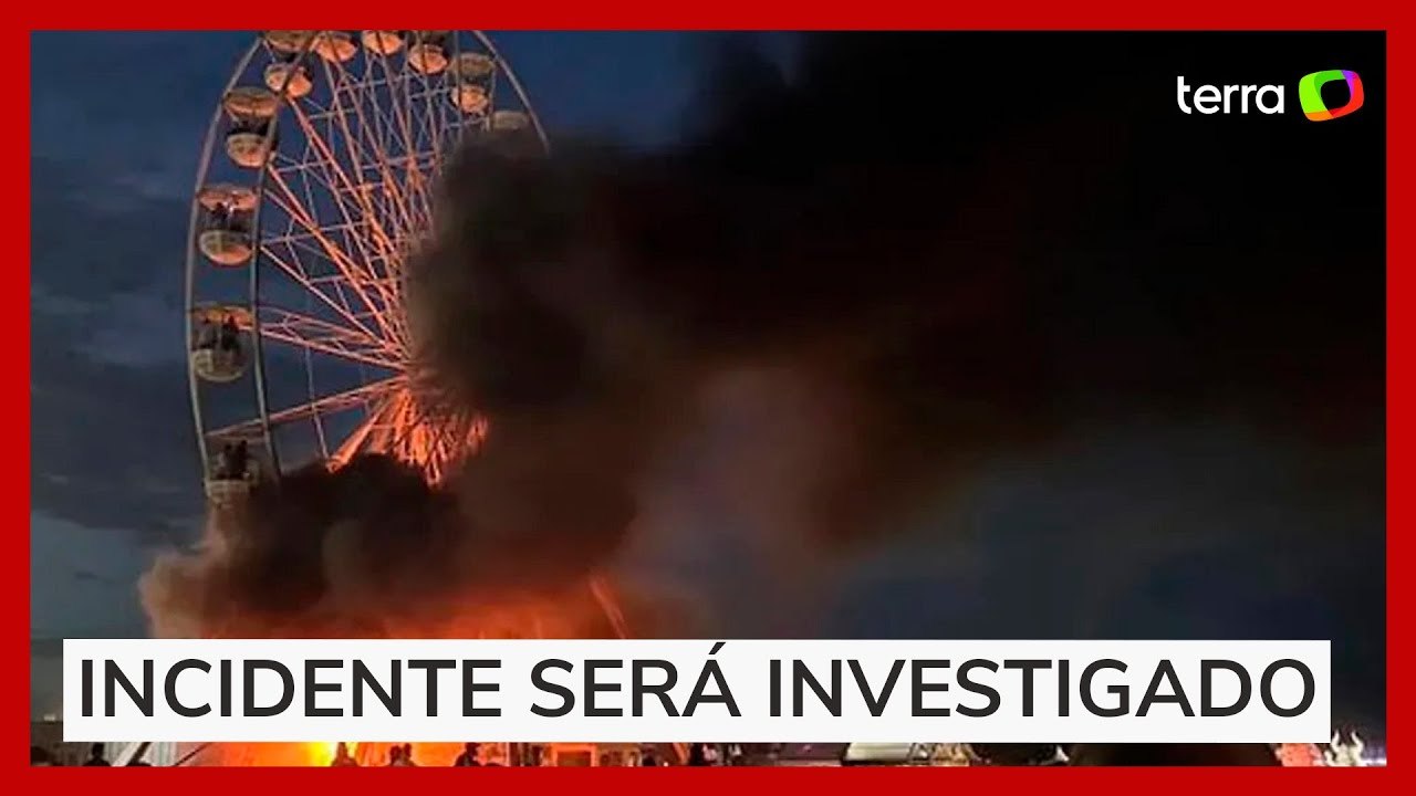 Roda-gigante pega fogo em festival de música na...
