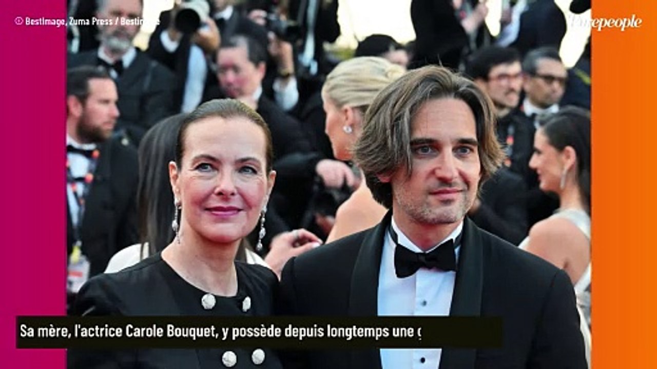 Dimitri Rassam en Italie chez sa maman Carole Bouquet, il partage des photos et c'est magnifique !