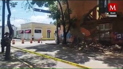 Las intensas lluvias provocan el colapso de la fachada de una antigua vivienda en Toluca, Edomex