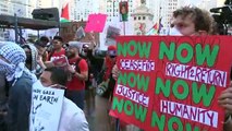 Hundreds rally in Chicago ahead of Democratic convention