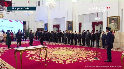 Tải video: [FULL] Momen Presiden Jokowi Lantik Kepala Badan di Istana Negara