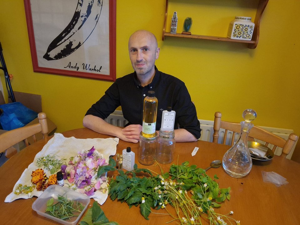Making perfume from flowers and herbs Part 1 - Gardening with Brendan