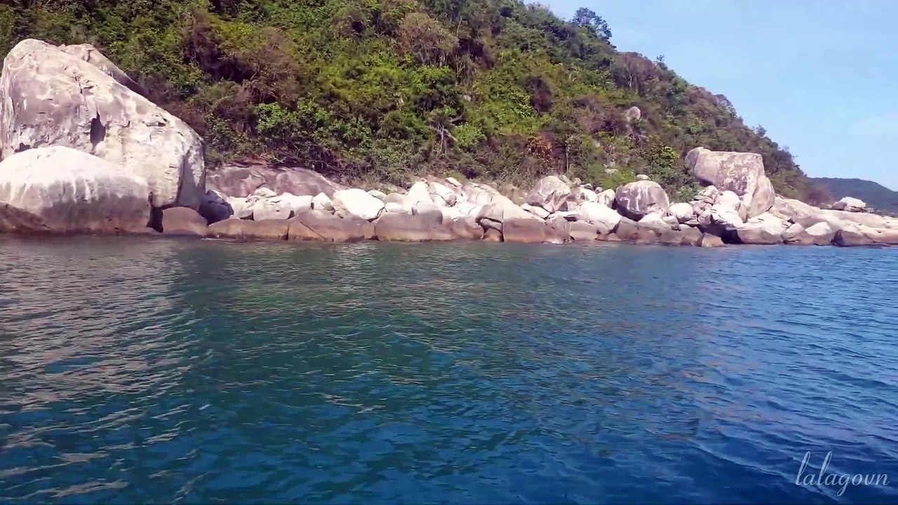 Boat Route to Cham Island 