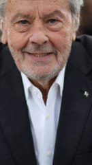 Secrets, disputes et héritage : que va-t-il se passer après le décès d'Alain Delon ?
