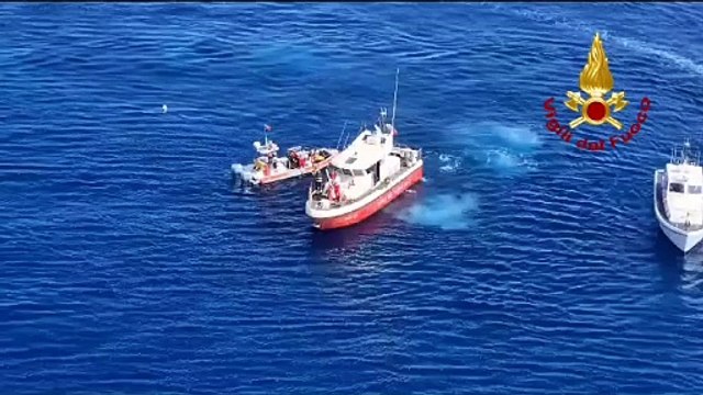 Tromba d'aria nel Palermitano, affonda barca a vela: sette dispersi, salva una bimba di un anno