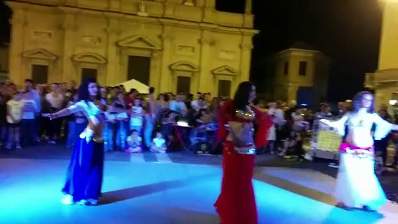 Belly Dance / Arabian Dance