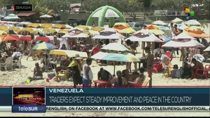 Venezuela, La Guaira state beach receive thousands of tourists from Caracas