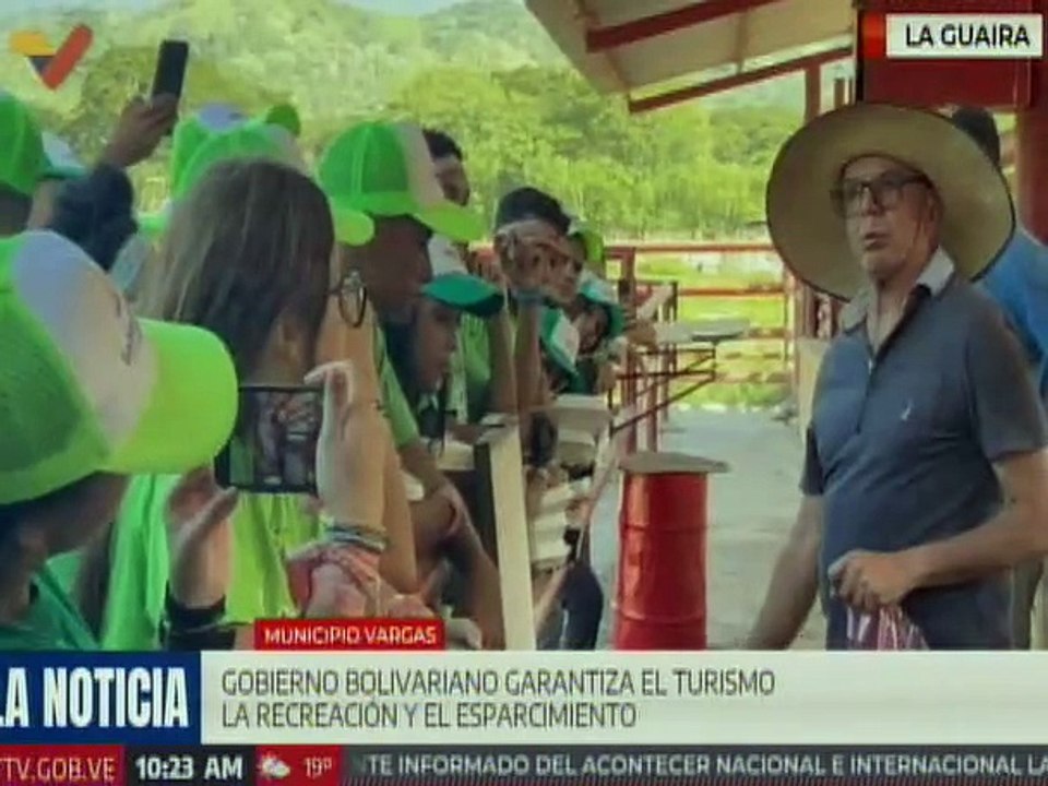 Bachilleres de La Guaira y Yaracuy con mejores promedios fueron premiados con intercambio vacacional