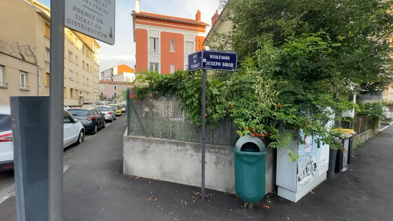 Rue Du Tonnet