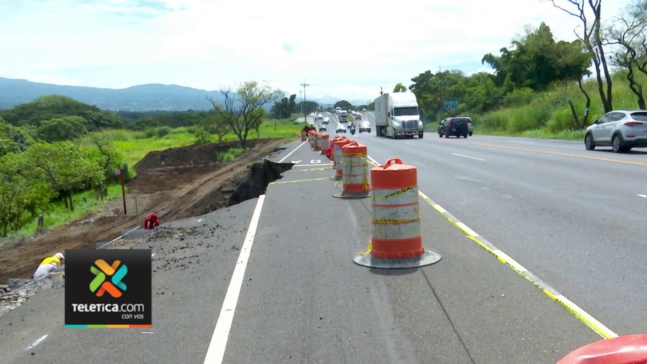 tn7-gran-hueco-complica-paso-por-ruta-bernardo...