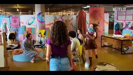 'De vuelta a los 15' - Tráiler temporada 3 - Netflix