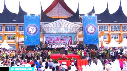 UAS Memang HEBAT Bikin SUBUH Jadi SEMANGAT! Ustadz Abdul Somad di Depan Kantor Bupati PASAMAN BARAT